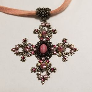 F.a.i.t.h. cross with pink leather choker/exteder